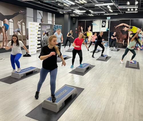 “Step” aerobics rudiments